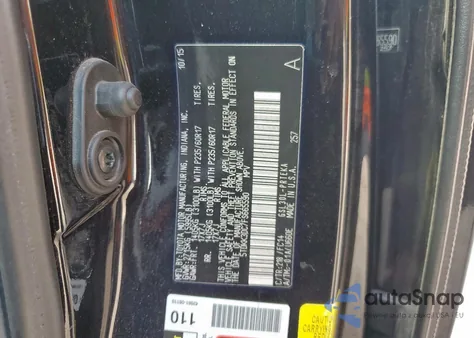 2015 Toyota Sienna Le z USA, uszkodzony, nr VIN 5TDKK3DC7FS665590